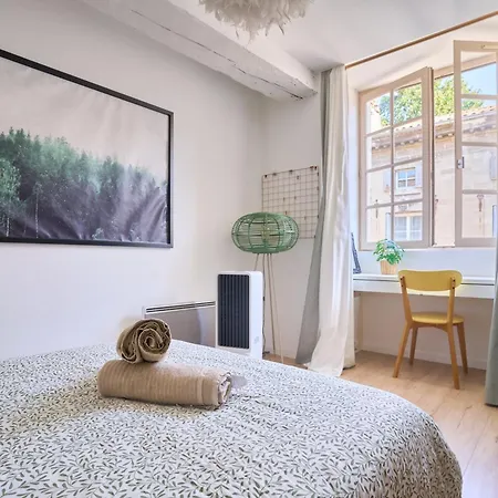 Apartment En Plein Coeur Historique Et Anime *